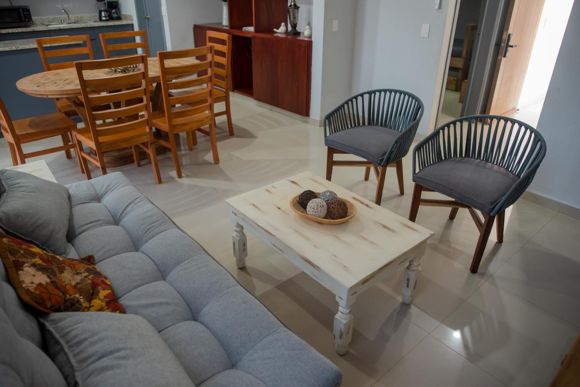 2br/2ba 1 Block To Ocean! - Unit 3 Apartment