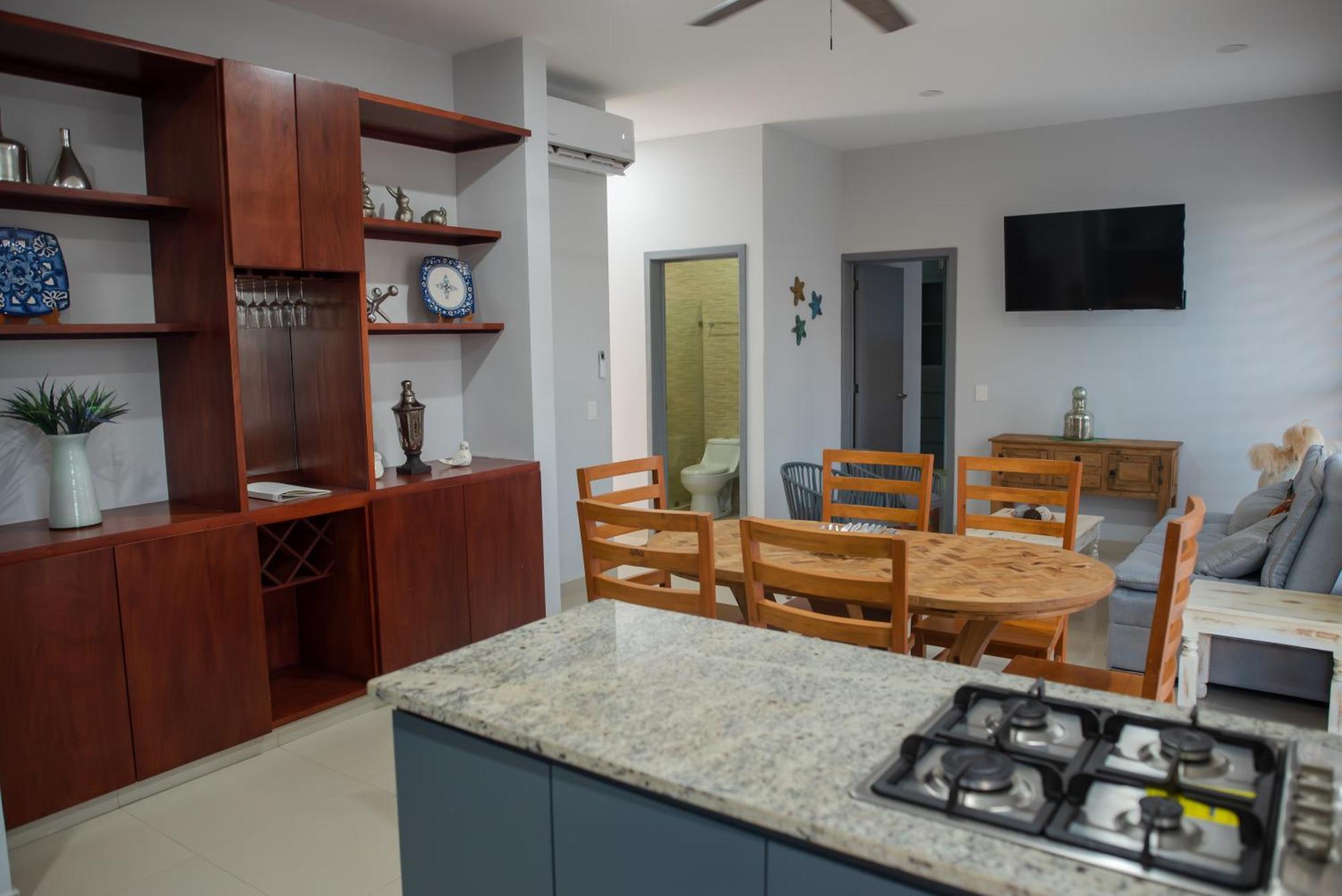 2br/2ba 1 Block To Ocean! - Unit 3 Apartment *